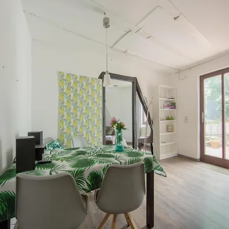 Maisonette In The Taunus With Mediterranean Apartment *