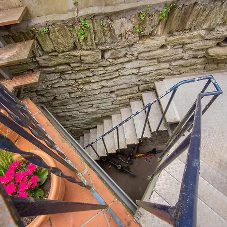 Maisonette In Taunus With Terrace & Trails