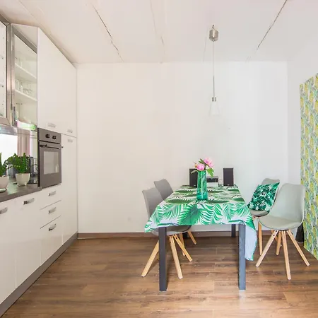 Apartment Maisonette In The Taunus With Mediterranean *