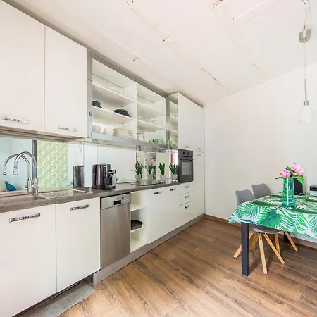 Maisonette In The Taunus With Mediterranean